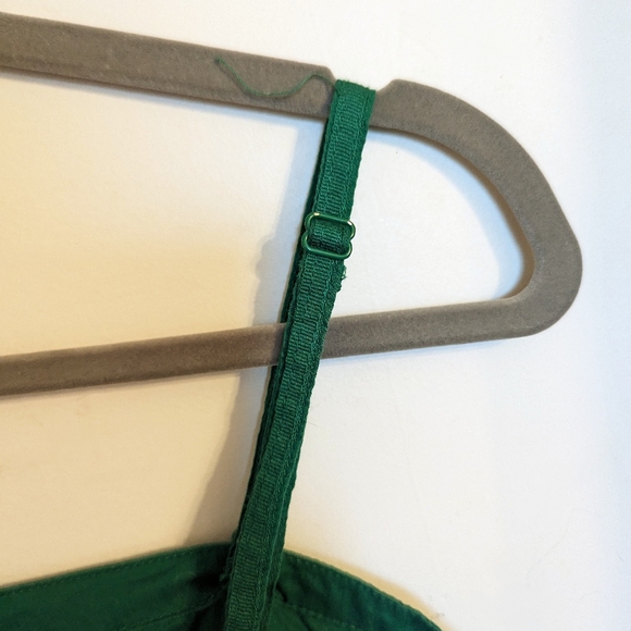 Woman's Top - Picture 4 of 10